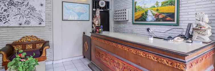 Lobi OYO 1930 Ananda Beach Hotel