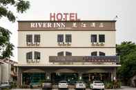 ภายนอกอาคาร River Inn Hotel