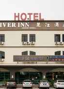 EXTERIOR_BUILDING OYO 301 River Inn Hotel