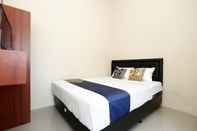 Kamar Tidur SPOT ON 2027 Putri Guest House Syariah