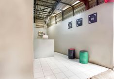 Lobby 7 OYO Life 2050 D'cinnamons Residence