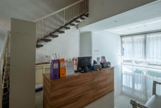 Lobby OYO 1873 Kyai Luhur Near RS Borromeus