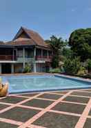 SWIMMING_POOL OYO 1924 Hotel Rafflesia