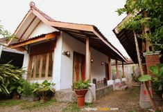 Exterior 7 Anugro's Homestay By The Grand Java