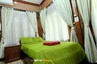 Kamar Tidur Anugro's Homestay By The Grand Java