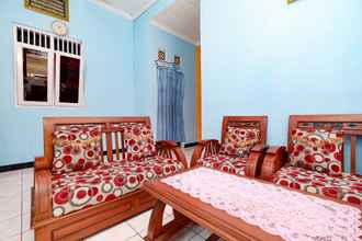 Sảnh chờ 4 SPOT ON 2106 Homestay Flamboyan