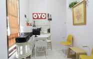 Lobi 6 OYO 1941 Aaa Residence Syariah