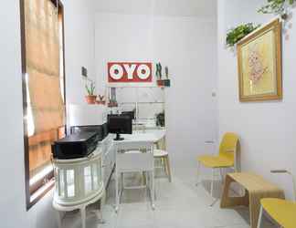 Lobi 2 OYO 1941 Aaa Residence Syariah