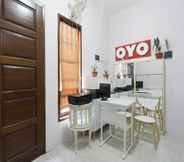 Lobi 5 OYO 1941 Aaa Residence Syariah