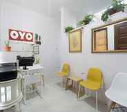 Lobi 7 OYO 1941 Aaa Residence Syariah