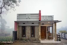 外観 OYO 2120 Pieter Homestay Bromo