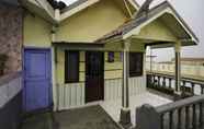 Bangunan 6 SPOT ON 2126 Bromo Indah Homestay