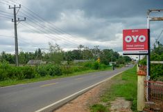 Bangunan 5 OYO 2029 Hotel Jatimas