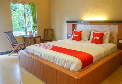 Kamar Tidur OYO 2029 Hotel Jatimas