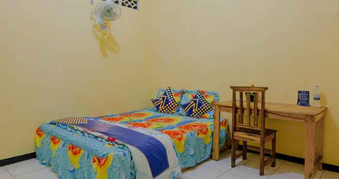 Kamar Tidur SPOT ON 1976 Hamana Beach Inn