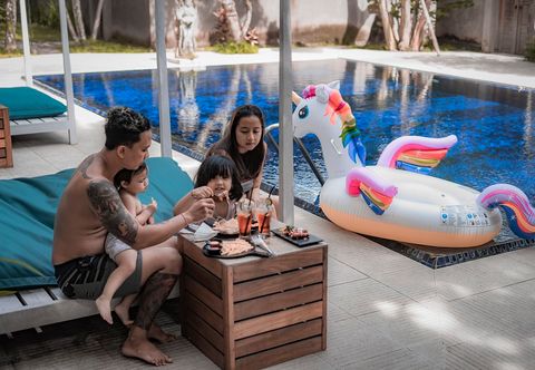 Swimming Pool A4K Sanggingan Villa