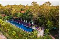 Swimming Pool Bong Thom Forest Lodge