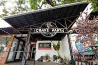 Bên ngoài Crave Park