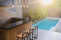 Bar, Cafe and Lounge The Green Home Villa Sanur