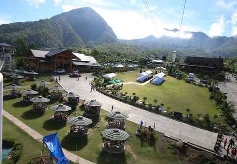 Exterior Campuestohan Highland Resort