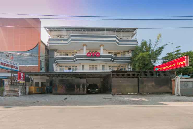 Oyo 1935 Hotel Diamond Inn Makassar In Ujung Pandang Makassar South Sulawesi