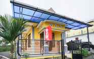 Bangunan 3 OYO 1967 Canaya Homestay