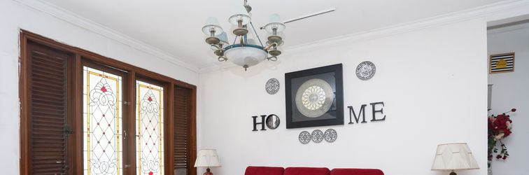 로비 Kyla Residence