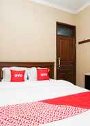 BEDROOM OYO 2092 Menara Sakti Sejahtera Syariah Hotel