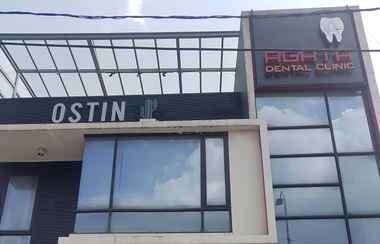 Exterior 2 Ostin