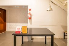 로비 Spot On 2080 Rumah Kita Residence