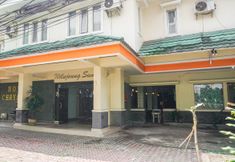 外部的 2 OYO 2085 Chrysanta Near RSUP Hasan Sadikin