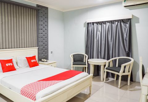 卧室 OYO 2085 Chrysanta Near RSUP Hasan Sadikin