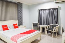 卧室 OYO 2085 Chrysanta Near RSUP Hasan Sadikin