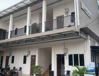 Exterior 2 Karunia Syariah Guest House