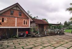 Bangunan 2 The Cabin Bungalow 