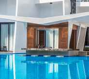 Swimming Pool 6 Best Western Plus The Ivywall Resort-Panglao