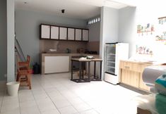 ロビー 7 SPOT ON 2040 House of Peach Syariah Near RSUP Hasan Sadikin