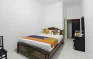 Bedroom 2 SPOT ON 2042 Zam Zam Family Syariah