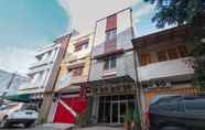 Bangunan 4 OYO 2087 Jaya Homestay Makassar