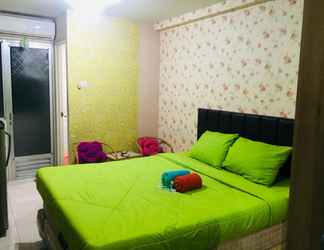 Kamar Tidur 2 Apartemen Kalibatacity By Dimas