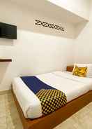 BEDROOM SPOT ON 2051 Sho Family Homestay & Resto