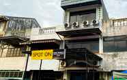 Exterior 2 SPOT ON 2051 Sho Family Homestay & Resto