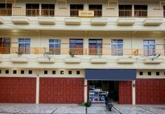 Exterior 3 SPOT ON 2076 Hotel Stadion