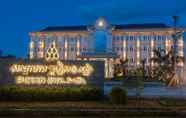 Luar Bangunan 4 Glorious Hotel & Spa