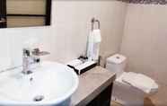Kamar Tidur 5 Whitewoods Convention and Leisure Hotel