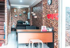 Lobi 7 OYO 2122 HADA