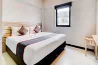 Bedroom OYO 90775 I Sleep Hotel Bandung