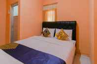 Kamar Tidur SPOT ON 1899 Berkah Homestay