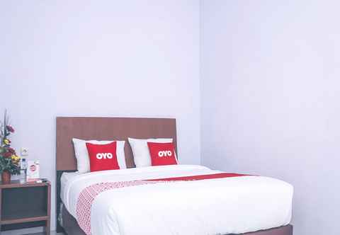 Bedroom OYO 2044 Star Hill Inn Syariah
