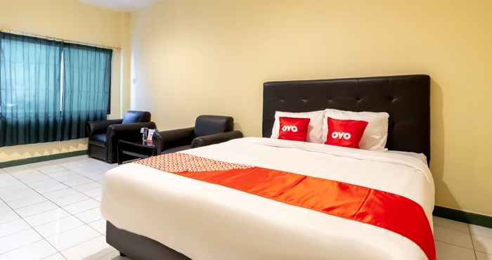 Kamar Tidur OYO 1955 Wisma Sunshine